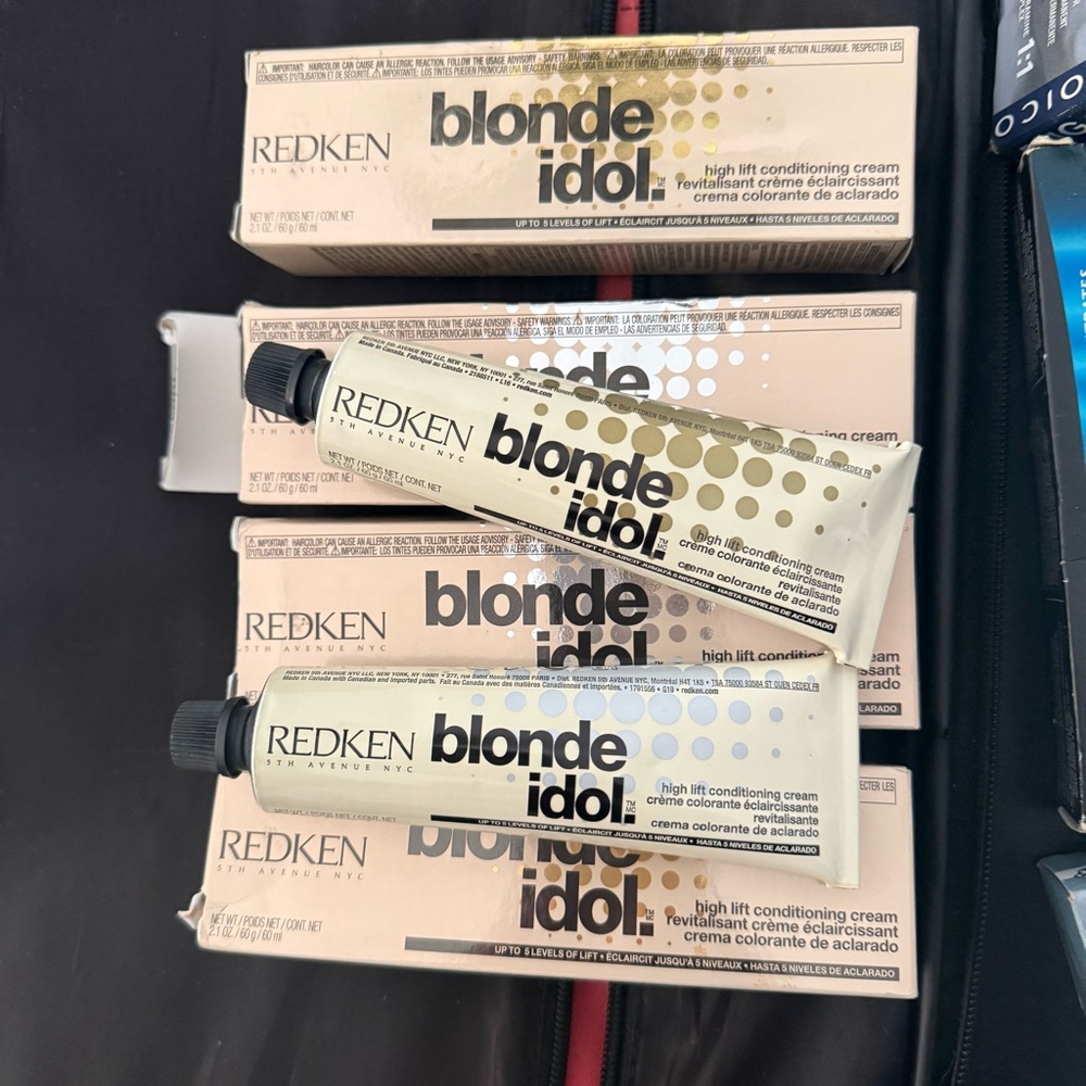 Redken Blonde Idol Haircare Set 4 new box sealed